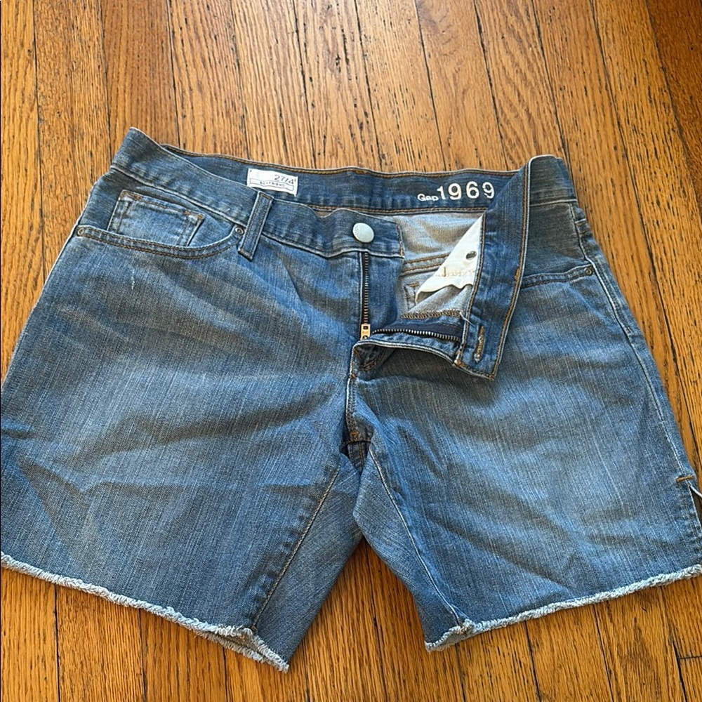 GAP 1969 Blue Denim Cutoff Shorts